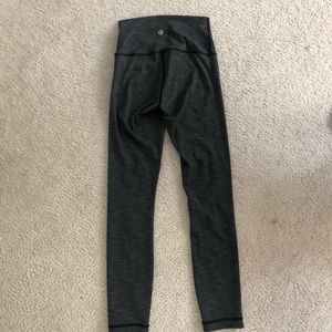 Lululemon, grey leggings